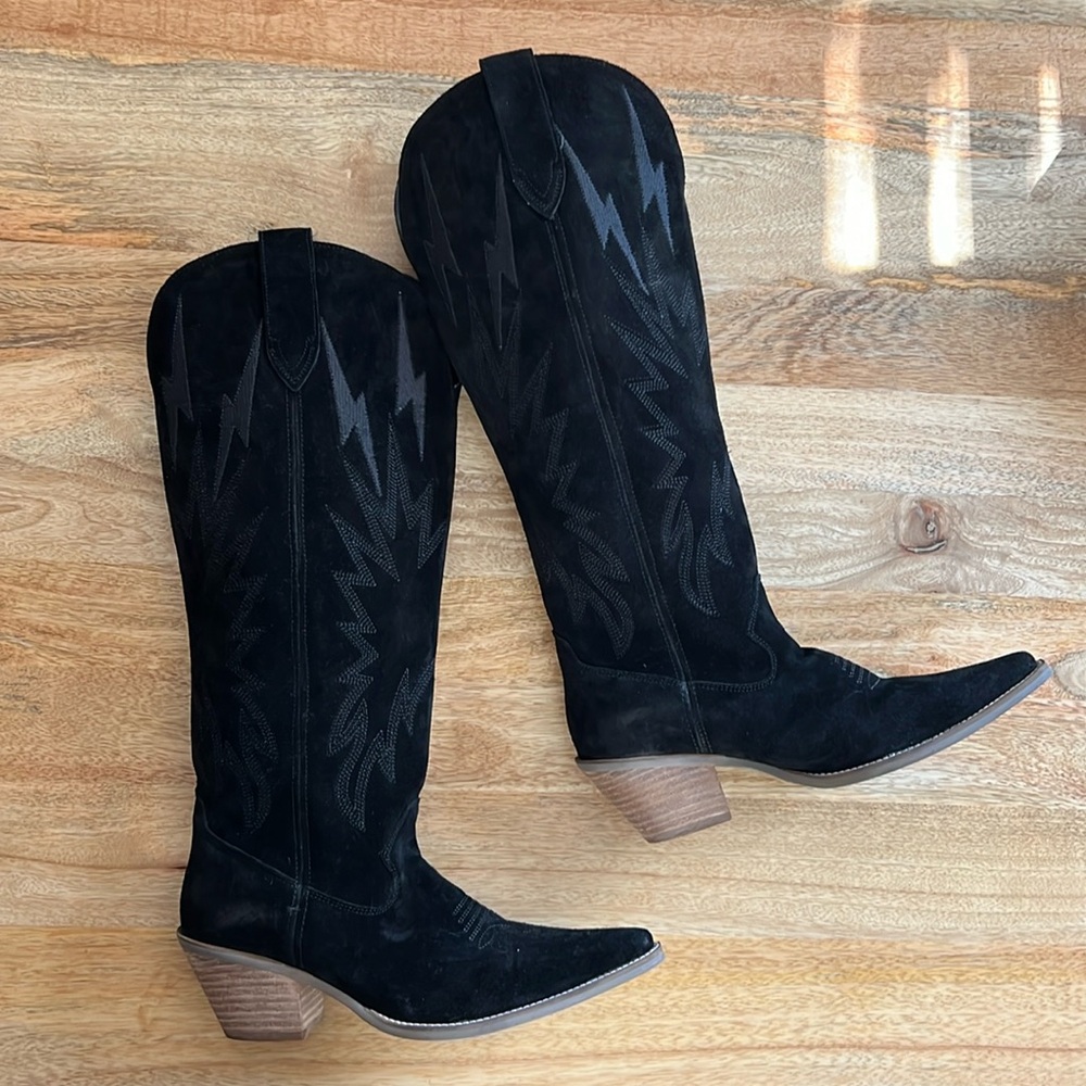 Black Dingo Thunder Road women's suede knee-high boots